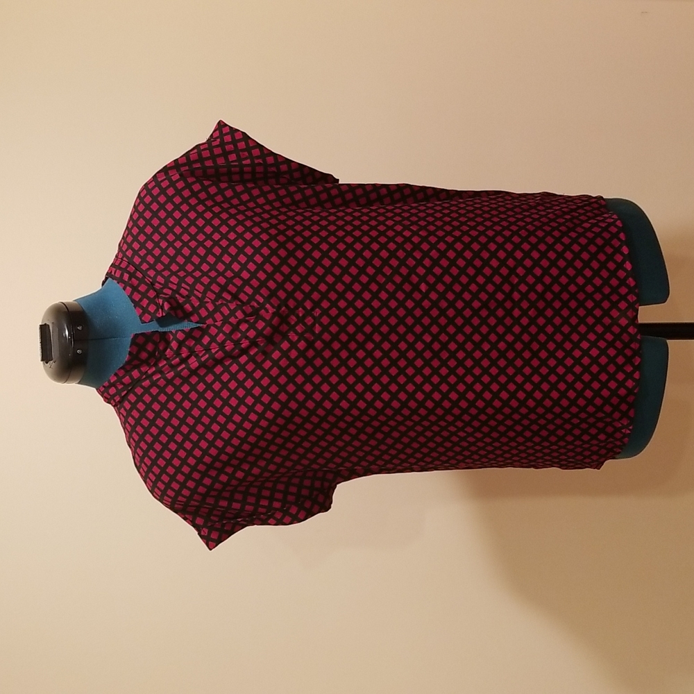 Pleione Short Sleeve Blouse with red pattern, size XS - Picture 1 of 13